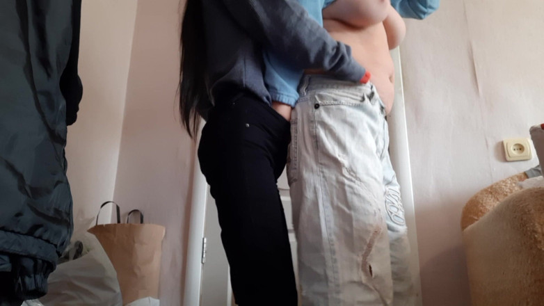 Lesbian-illusion: Teman wanita dan saya bersembunyi dari semua orang bahawa kita...