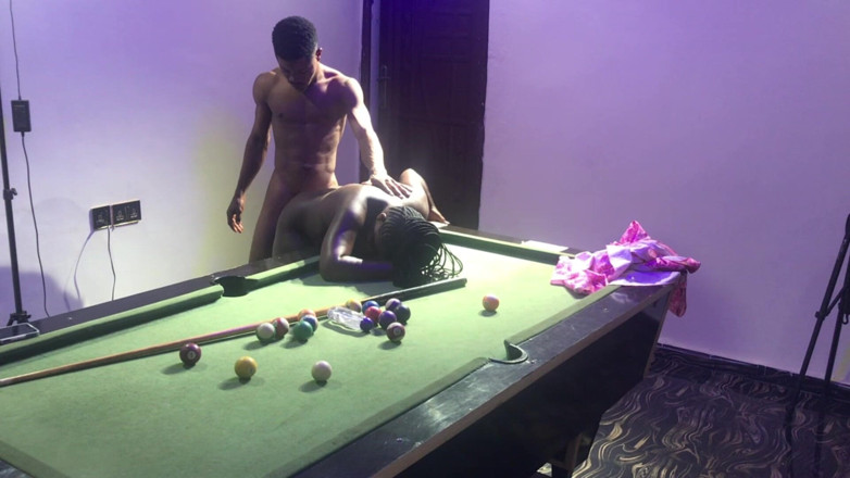 Amateur Teen Studio: Homemade - rekaman seks amatir dari snooker