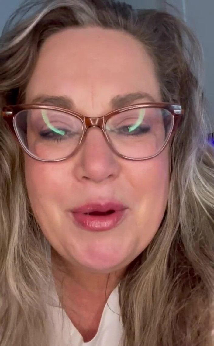 Lily Bay: BBW MILF smutsiga samtal session