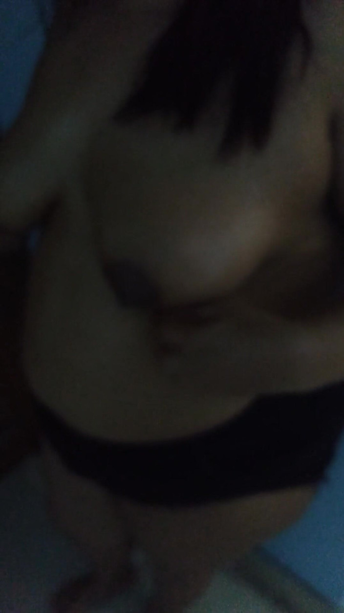 Aria Mia: Demi-sœur desi sexy
