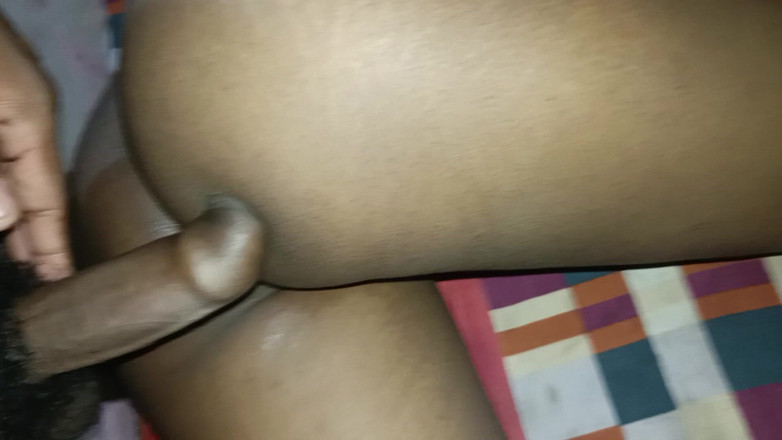 Dispur: Bhabhi ki milk ko dabakar dudh out kar diya.hut Mein...