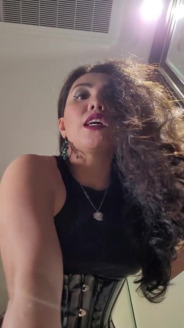DominaFireOfficial: Pov(dekhne ka bindu) dominaaphaayar dvara land raundna