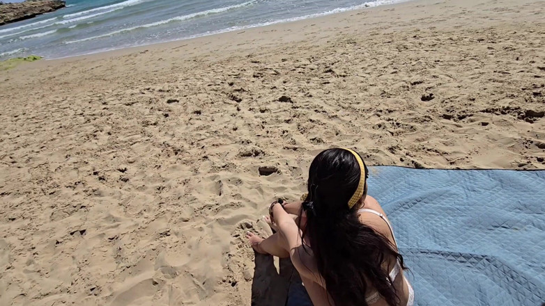 Passionsecret07: Adik tiri berkongkek di Pantai Bogel Dan Dapat Buangan Air...