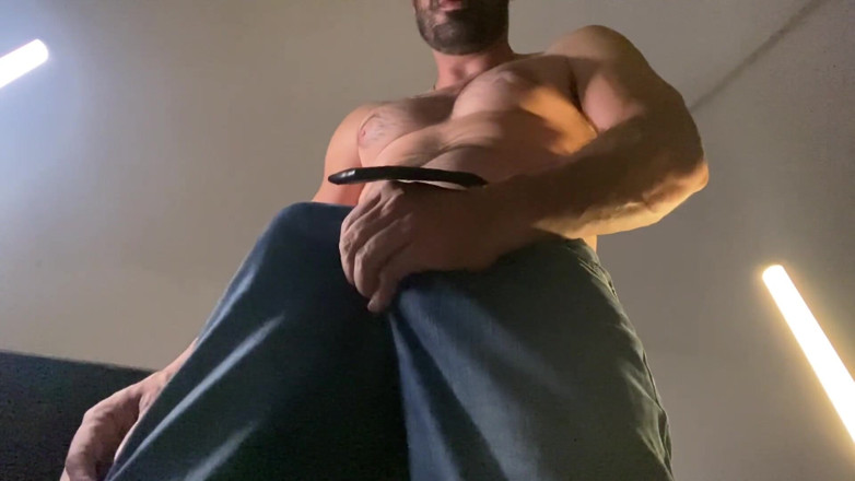 Latin mature king: Jan Big Cock Day