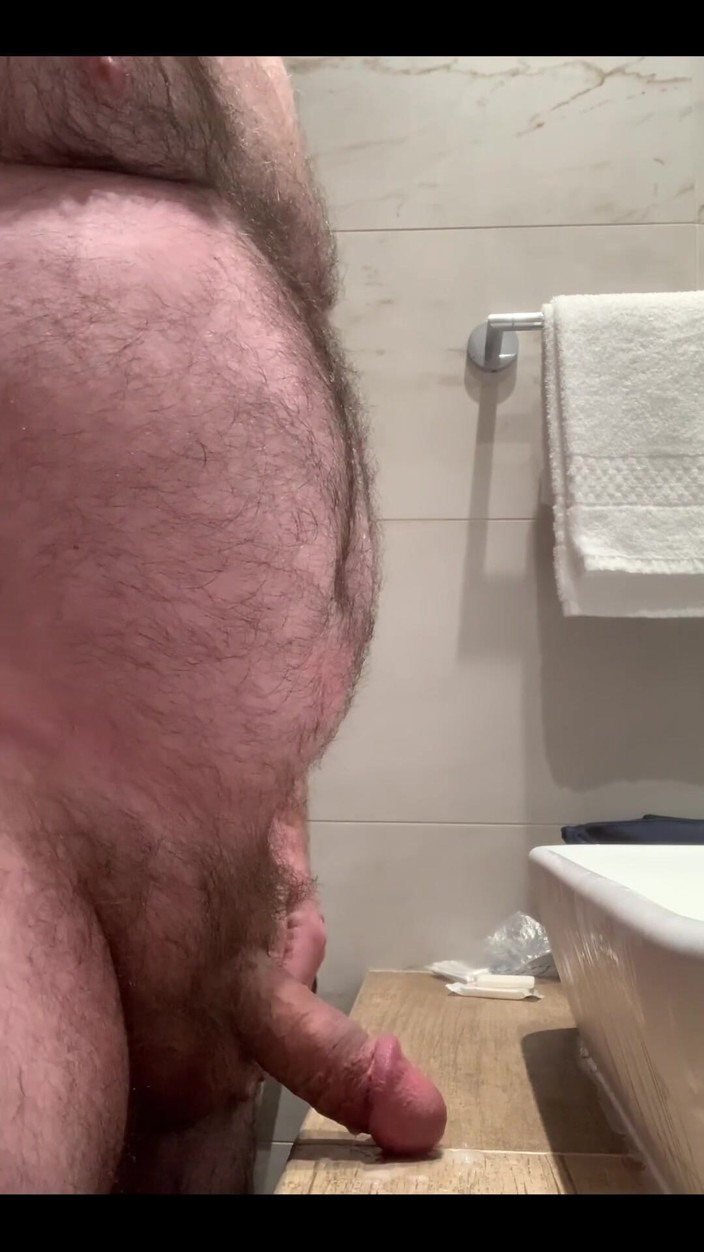 Djdavexxx: Hotelbad wichsen und kommen