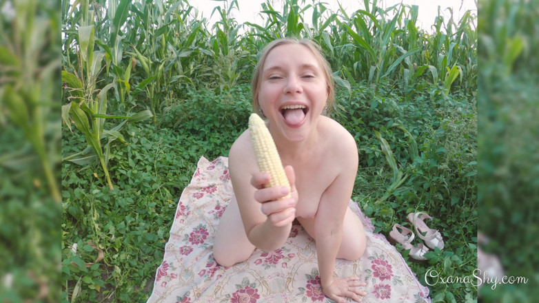 MILF Oxana: Хардкор з кукурудзою