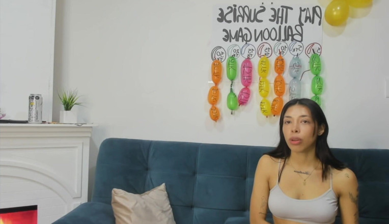 Megan and Max: Couple, Sexe Et Blowjon Devant La Caméra