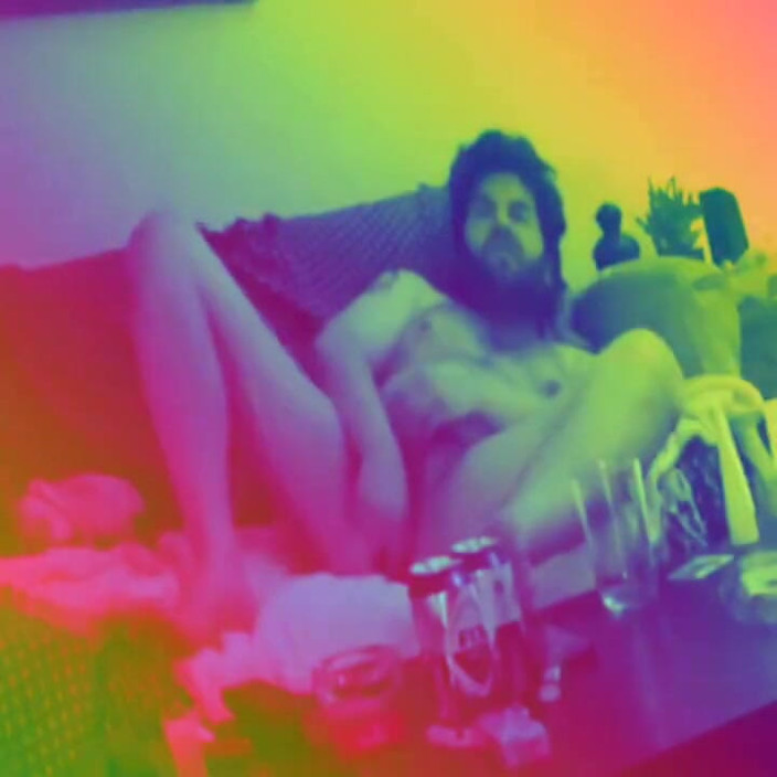 VoodooboyG7: 내 장난감을 가지고 노는 나