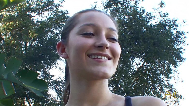 Sinful lesbian: Perfektní mladá