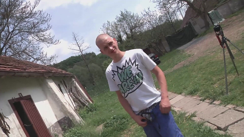 German amateur - 100% German hardcore videos: Сладкую тинку трахают на улице перед бойфрендом