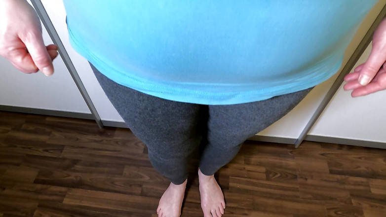 Bouncy Tits Action: Zawiń koszulę Ypur i pozwól mi uderzyć twoje cycki