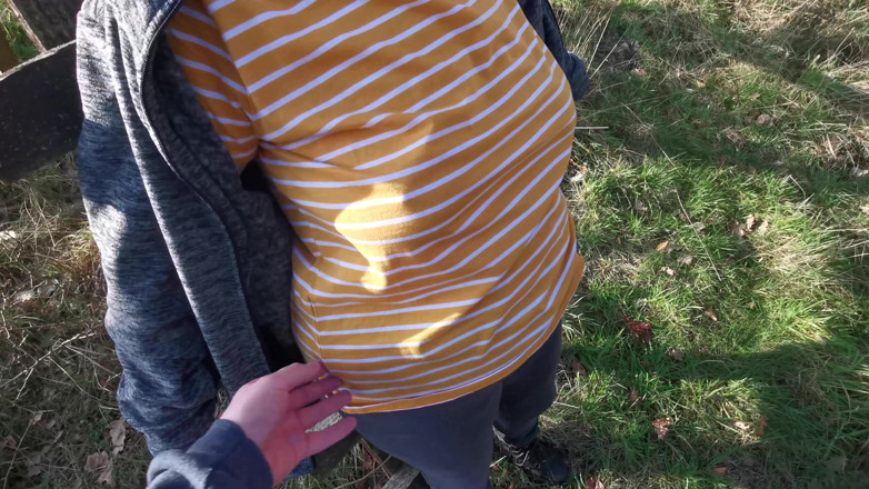 Bouncy Tits Action: Offene Natur und hartes tittenklatschen