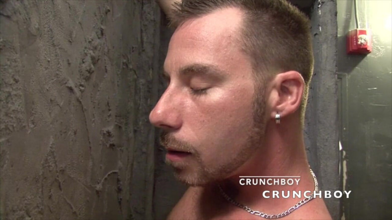 The official French bareback channel: Gay follada rax por heterosexual en gloryholes
