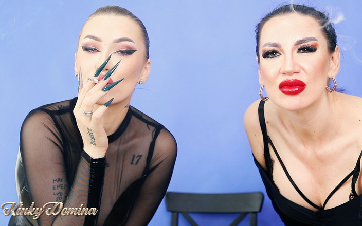 KinkyDomina: Aşırı stiletto nail ile sigara içme asmr