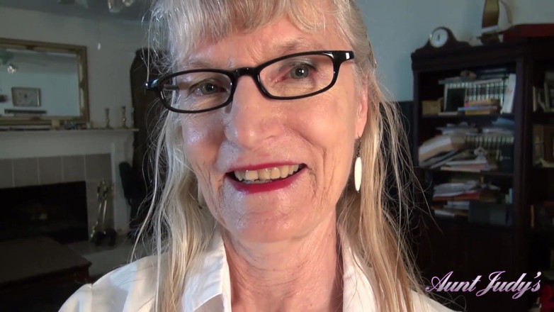 Aunt Judy's: TanteJudys - 69-jährige texas-amateurin GILF Diane ist deine persönliche sekretärin