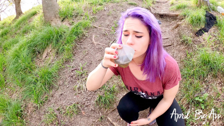 April BigAss: Trinken, pinkeln auf der straße aus argentinien-urlaub, gelb, alles