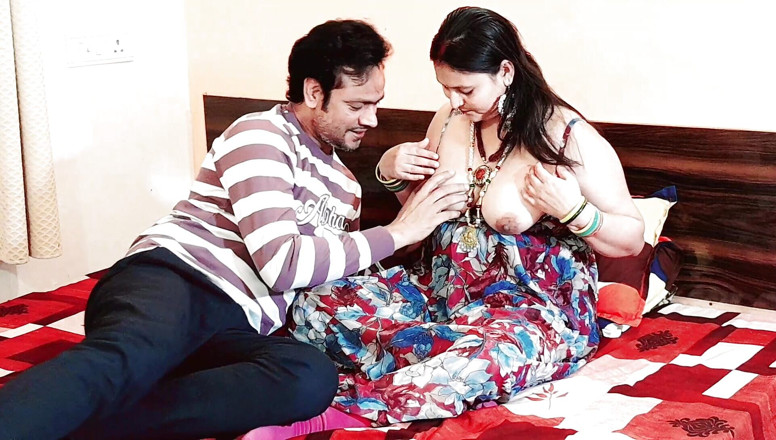 Desi chudai hub: Indiana MILF Puja Darling