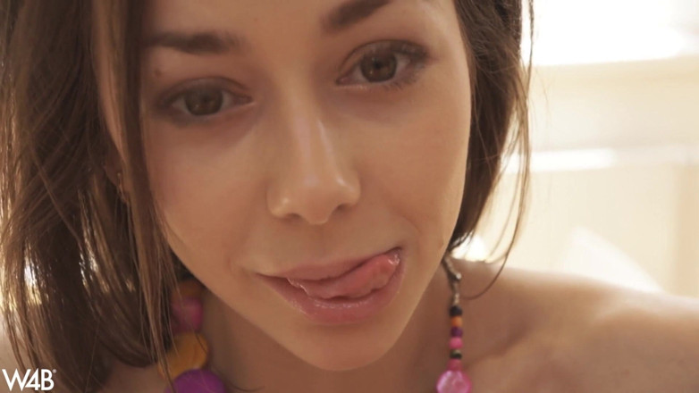 Watch4beauty: Chica picante