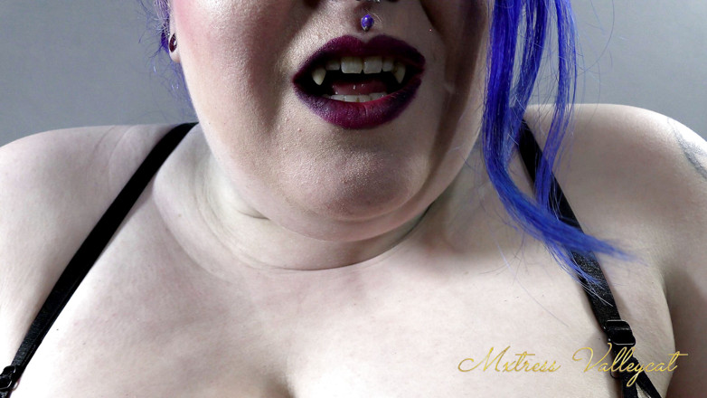 Mxtress Valleycat: Baci sanguine