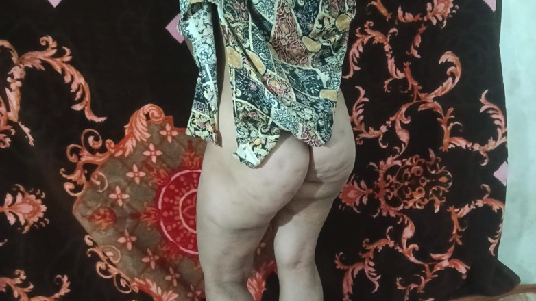 AlarmedFriction635: Adik tiri mertua yang hot ini dientot habis-habisan sama abang...