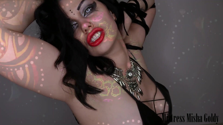 Goddess Misha Goldy: Magisk läppstift trance från Voodoo häxa för att få ditt...