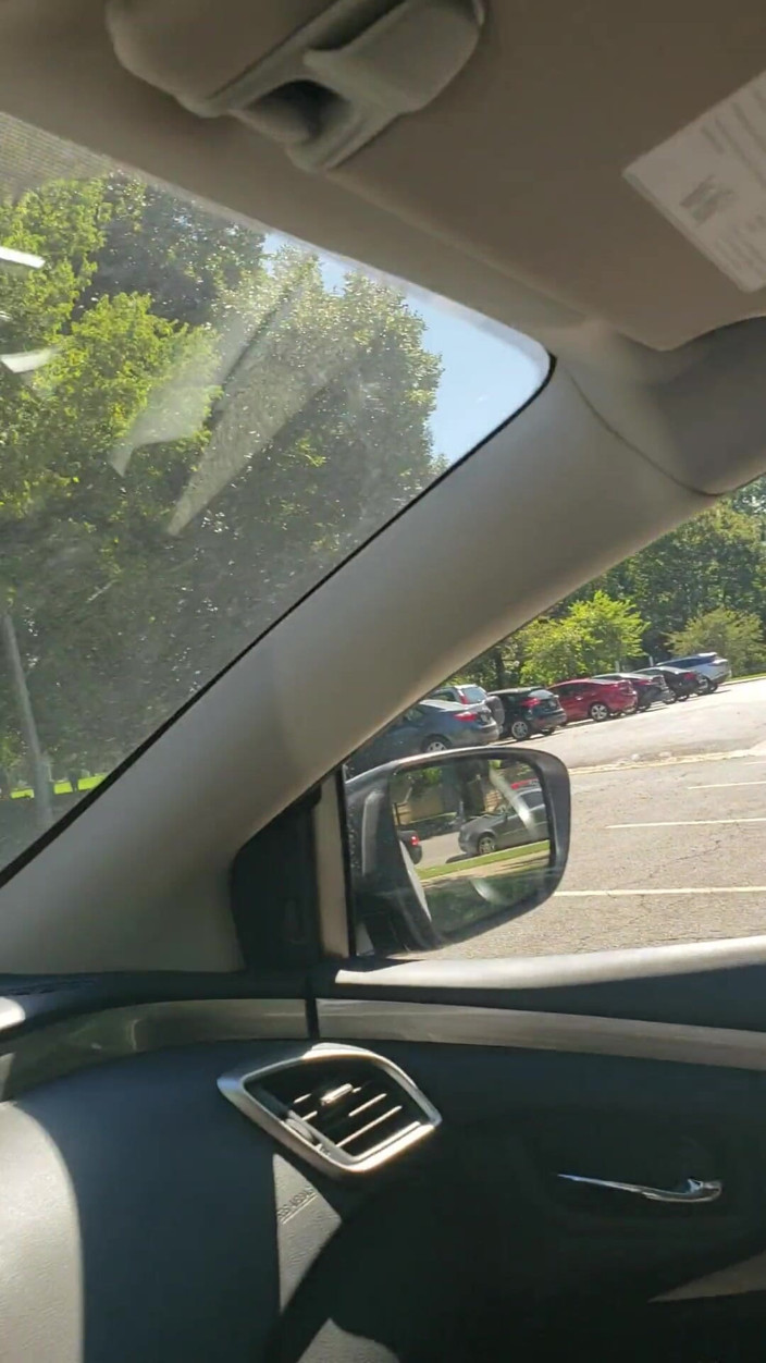 beardaddychub: Cark!! Hetero-BBC kommt in fremdes auto und sieht, was als...