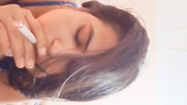 Hot Sis: लतिका कठिन सेक्स बड़ा काला लंड अनुभव