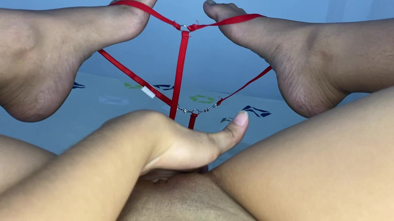 cisarsisaz: Deliciosa madrasta se masturba e me envia vídeo erótico