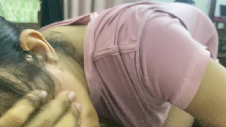 Arabicqueen: Freundin von heißem jungen verführt