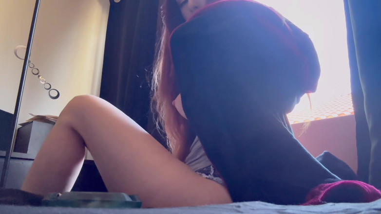 Artemisia Love: Italiana tetona milf Artemisia ama el fetiche de pelo largo