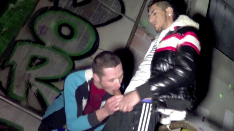 French dudes with big cocks: Fucked na zewnątrz w nocy przez badbboy