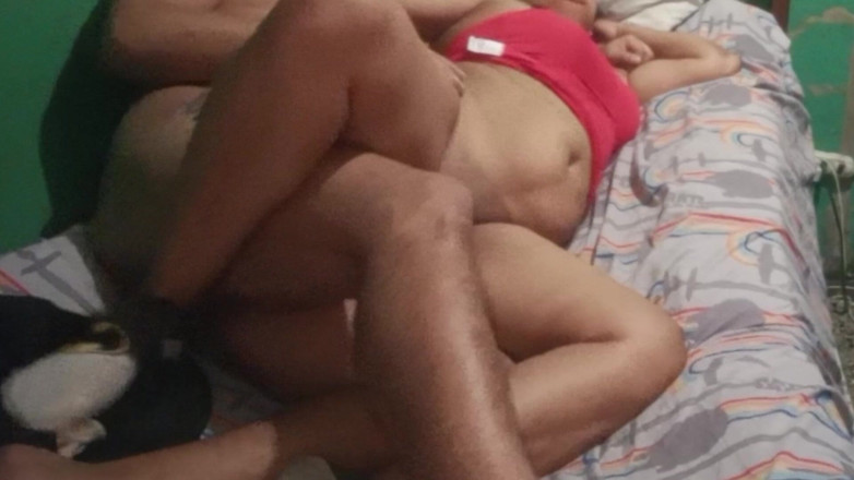 Sofixxx: La Morena De Mi Suegra Sabe Cómo Cojerme