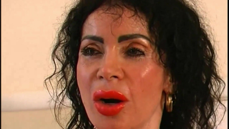 My real dirty life: Diese Schlampige MILF Zeigt Uns Ihren Hintern Und Masturbiert Für...
