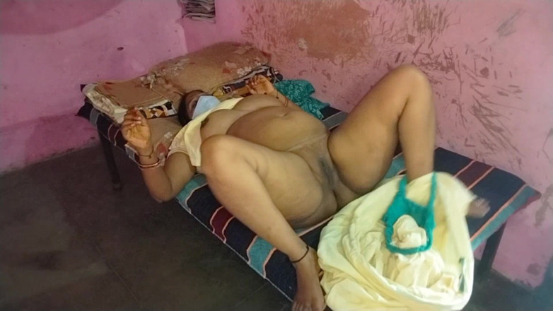 Yourgeeta8899: The Village's Desi Sister-in-law Was Fucked by Her StepUncle and...