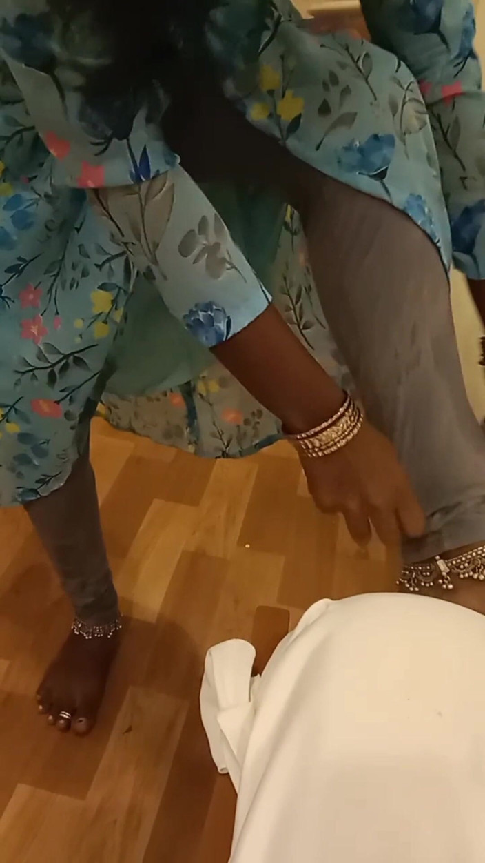 RenuRaj: Ich habe bank-typen im Bh-höschen für Emi verführt – tamilischer handjob &amp;...