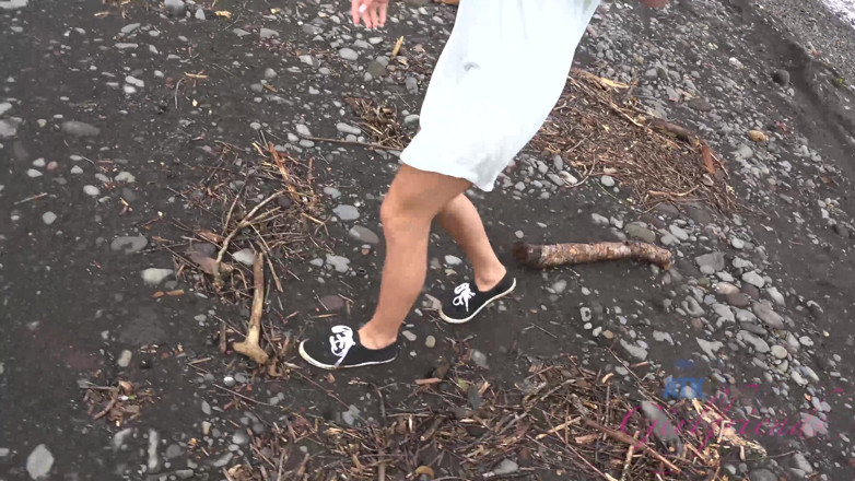 ATK Fans (Girlfriends): Vacanze virtuali in Hawaii con emma hixx 9/16