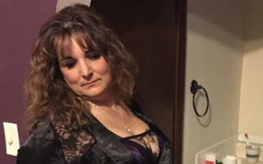 Angeliyz: Je me suis levé tellement bien monté pour du porno...