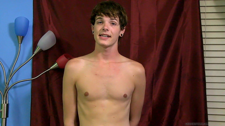 Lollipop Twinks: Timo está tomando su corazón en San Francisco