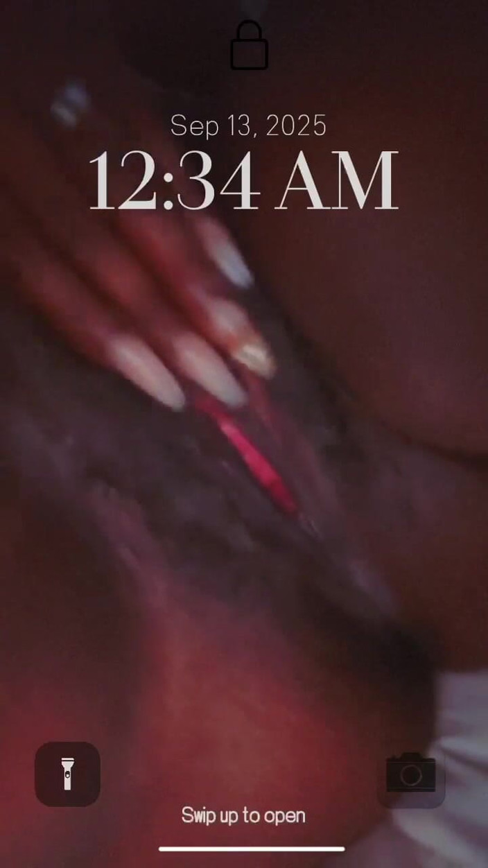 BabiiWilliams: Divertimento solista a tarda notte
