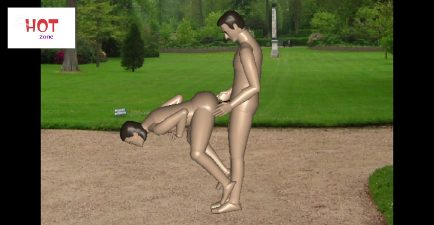 Hot-Zone: Noches naturistas en el jardín se follan al aire libre