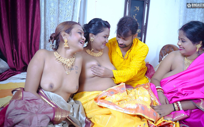 Cine Flix Media: Desi Napalony Indyjski Three Bhabhi chce się fucked przez ich...