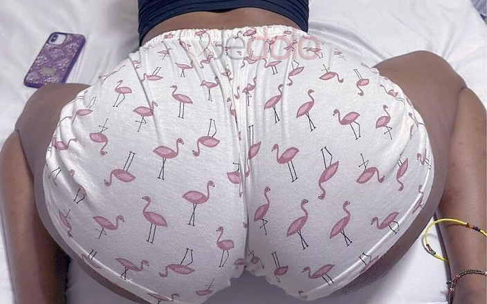 Orgasme infiny: Pancutan mani hitam