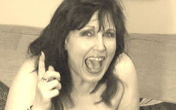 Dirty Doctors Clips: Polla o regalo