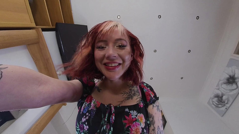 Jimmy Draws: Eva Ray - dudukin muka dan meludah