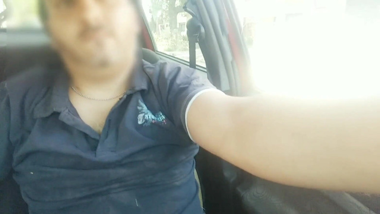 Activecouplearg: Mujer entra en auto desconocido muestra sus tetas y le...