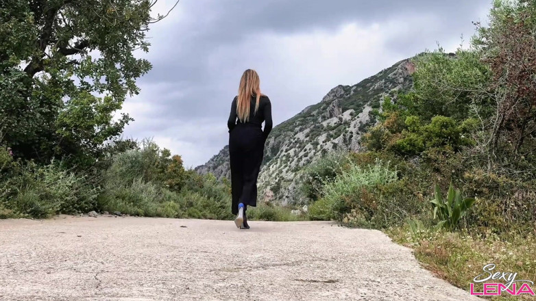 Goddess Lena: Aplastar con tacones altos