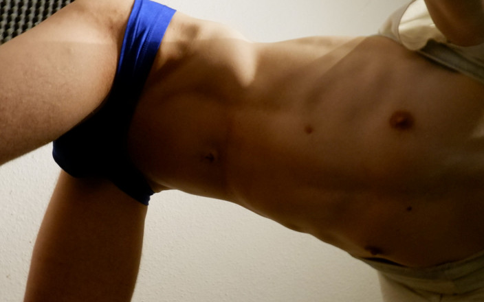 Dirty6Toy: मुझे उम्मीद है कि तुम्हें मेरा लंड पसंद है