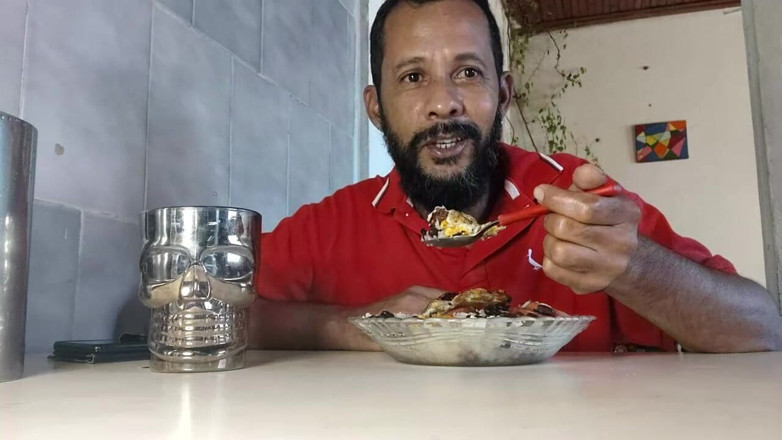 Stink HairyMale: Hora del almuerzo