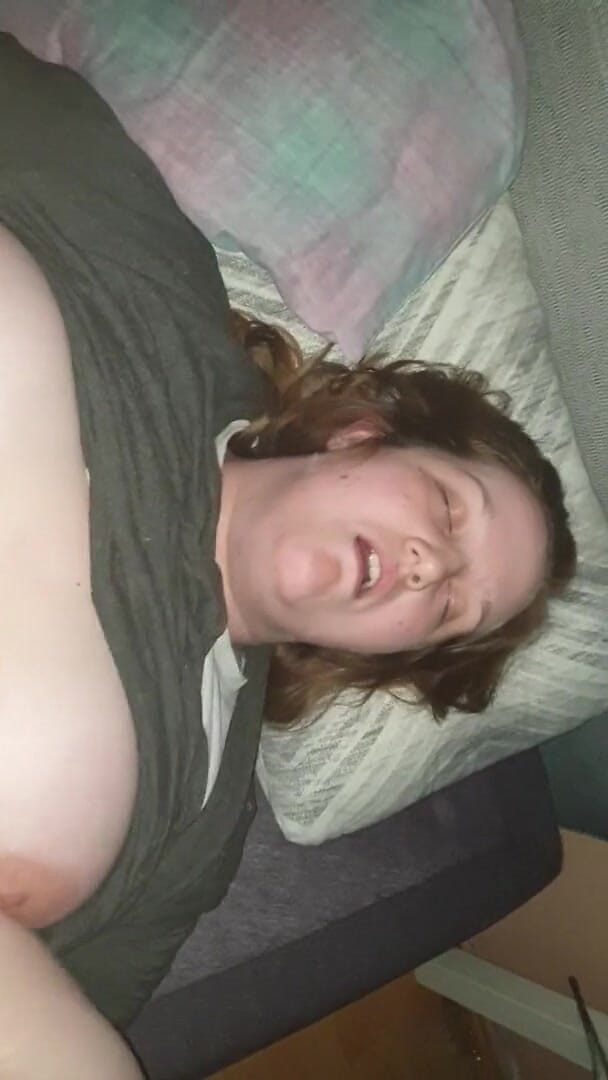 BBW Beth: Gordinha Beth com orgasmo com vibrador