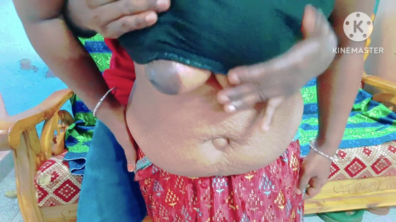 Sweethoneybgl: Neighbour Aunty's Hot Navel Suck with Honey by Desi Boy